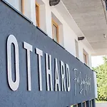 Gotthard - Fine Living 4* Зеефельд в Тироле