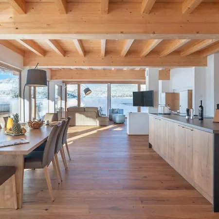 Gotthard - Fine Living 公寓式酒店 4*