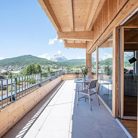 Gotthard - Fine Living Lägenhetshotell Seefeld in Tirol