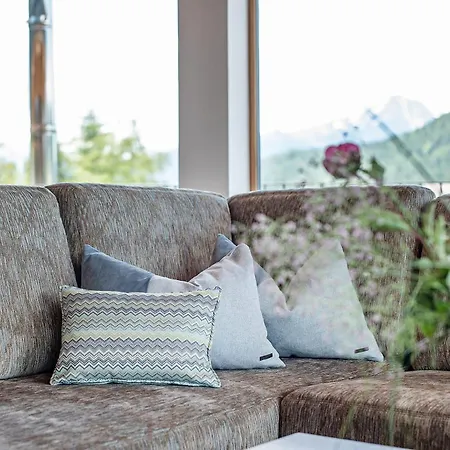 Gotthard - Fine Living 4*