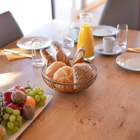 Gotthard - Fine Living Apartahotel 4*