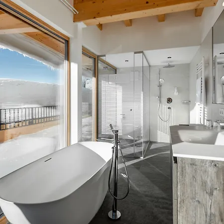 Gotthard - Fine Living Aparthotel 4*