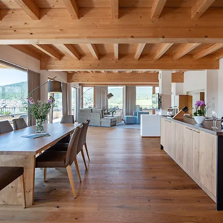 Gotthard - Fine Living 4* Seefeld in Tirol