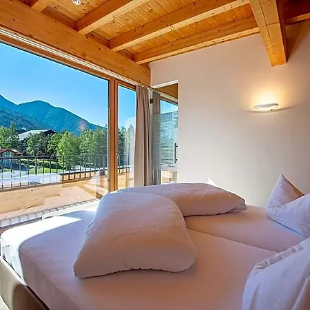 Gotthard - Fine Living 4*