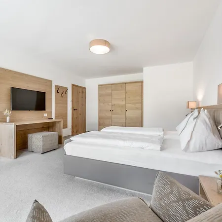 Gotthard - Fine Living Aparthotel 4*