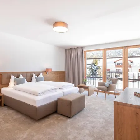 Gotthard - Fine Living Aparthotel 4*