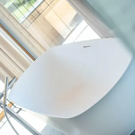 Gotthard - Fine Living 4*