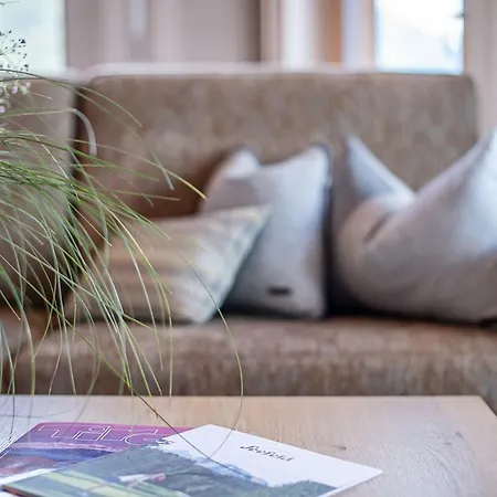 Gotthard - Fine Living 蒂罗尔-泽费尔德